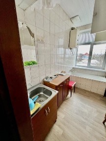 Продам 2х кімнатну квартиру