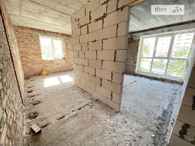 Продаж 2 кім квартири поруч з парком