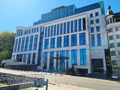 Киев, Петра Сагайдачного ул., 1