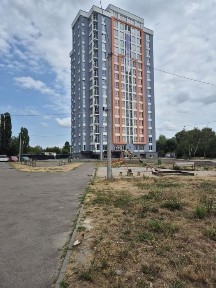 Продам 3-х. кім на ЖК Шевченко (можна під програми)