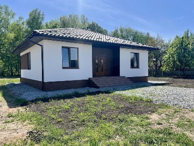 Продаж будинку з комунікаціями, єОселя