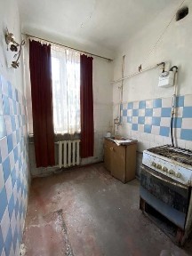 Продам 2к квартиру Будівельників 3б, Тітова, Новокримська\35м2\15000$