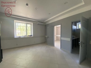 Оренда приміщення під офіс/ІТ/дитячий центр, 120 м², окремий вхід.