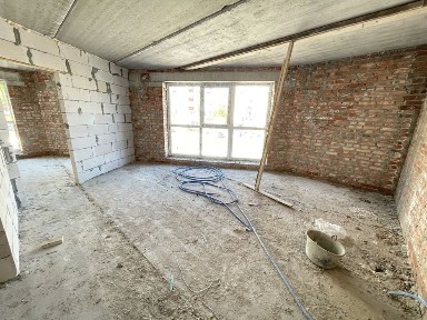 Продаж 1 кімнатної квартири поруч з парком (вул. Коновальця)