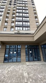 Здається в оренду фасадне комерційне приміщення в ЖК Центральний 2