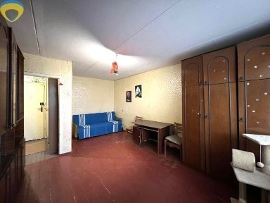 Продаж однокімнатної квартири в Соляних (л1)