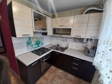 Продаж двокімнатної квартири по вул Шекінська