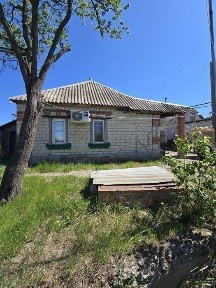 Продам дом в Безлюдовке-1