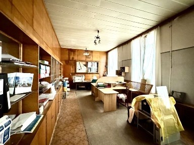 Продам комерційне торгове приміщення, 141,6 м. кв, фасад