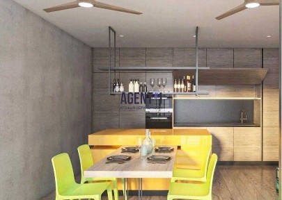 Київ. 3-кімн. квартира ЖК Лебединий, вул. Ревуцького, метро Харківська