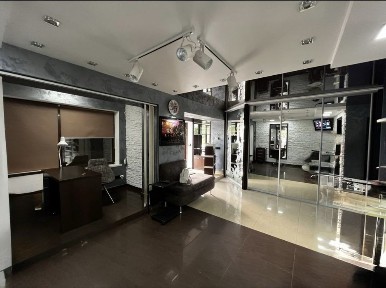 Продаж приміщення Салон краси, с. Зимна Вода, вул. Тичини, С