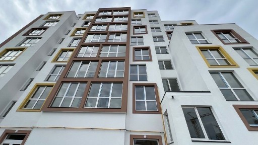 Продаж чудової 2-к квартири 73,1 м/вул. Очеретяна, 11