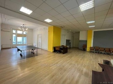Оренда офісного приміщення. Центрі міста. вул. Саксаганського, 385м2