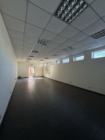 Продам приміщення на Леваневського