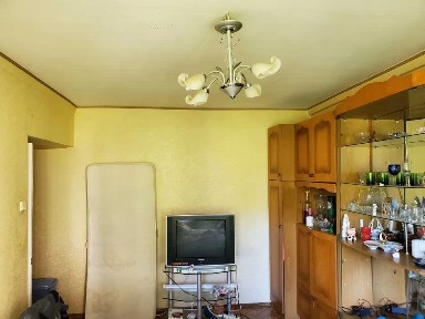 Квартира в центрі жилмасиву Таірово