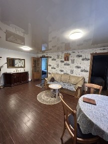 3-х кімнатна квартира на 2- му поверсі м. Виноградів Закарпатська обл