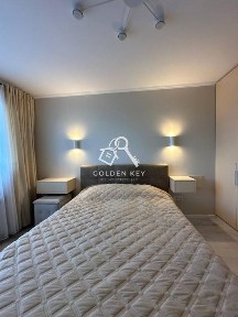 Продаж VIP квартири в центрі міста з новим ремонтом