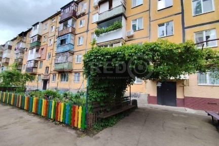 Продажа 2-комнатной квартиры 46.7 м², Шкапенко ул.