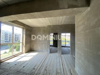 Продається 3-х кімнатна квартира в м. Хуст