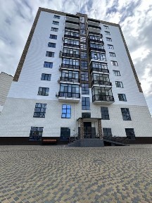 Продаж новобудови Київська 14-А 5 поверх 61 метр з автономним опаленям