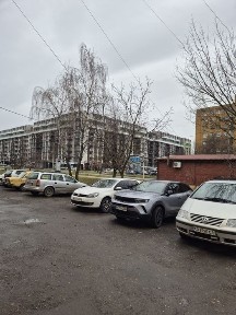 Продається кв-ра по вул Легоцького біля торг центру Токіо
