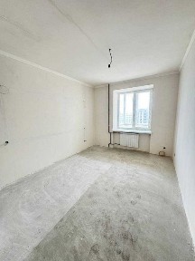 Продаж двокімнатної квартири з частковим ремонтом