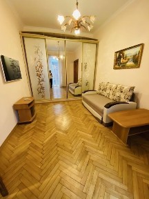 Власник! 2-кімн. кв-ра у центрі Львова, вул. Поповича