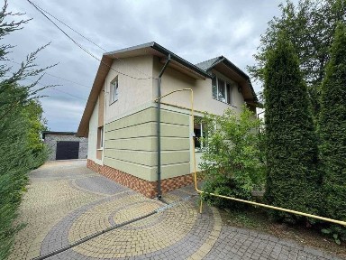 Продаж 2-х поверхового будинку з міні СТО + земля, м. Стебник!