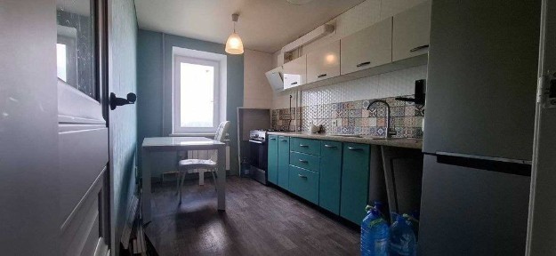 Продается 3-х комнатная квартира, район ЖД Вокзала.