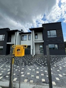 Котедж у Львові: гараж, газ, 2 поверхи, 136 м², Білогорща