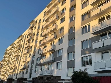 Однокімнатна квартира в будинку після реконструкції