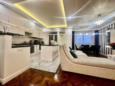 Продаж квартири Героїв Крут Дан Буд у 2-ох рівнях