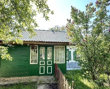 Продається житловий будинок в місті Бобровиця