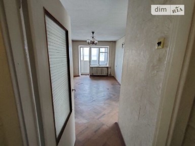 Продам 3кк р-н Яхт-Клубу