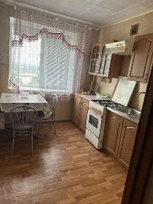 Продается 3-х комнатеая квартира