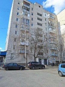 Продам 1 кімнатну квартиру.