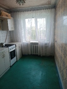 Продам двокімнатну чешку в ценляному будинку