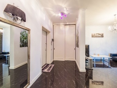 2к квартира в Києві в Ботанику