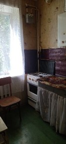 Продам 2к район обласної лікарні