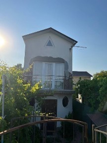 Продам дом с баней и пирсом в с. Разумовка