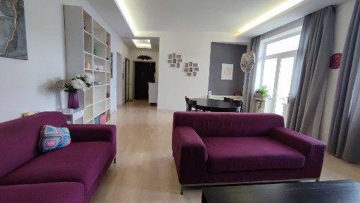 Киев, Владимирская ул., 71А