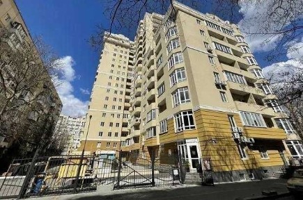 Аркадія. вул. Сонячна/Тениста. 2-кімн. 80,5м. Цегляний будинок. ВЛАСНИК