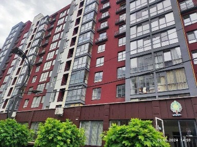 1-кімнатна в ЖК КНЯГИНЕН з підземним паркінгом, 2 хв до Ратуші, Центр