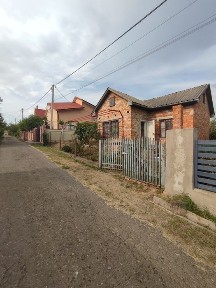 Продам дачний будинок