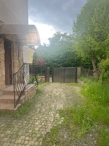 Продаж будинку вул. Херсонська