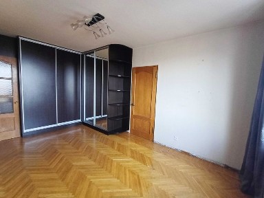 Березняки Пр. П Тичини 13 Видова квартира в чудовому стані. ЕКСКЛЮЗИВ