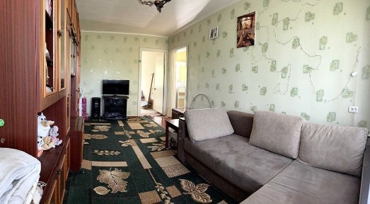 АН Продам 2к квартиру, р-н 40років