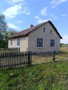 Будинок в с. Комарів