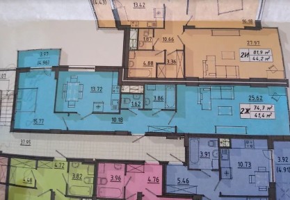 Продаж 2к квартири, в ЖК 'Централ Хол', Торговиця. Центр