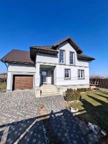 Продам 2 нових будинки на 12сотках в елітному районі. Драгомирчани.